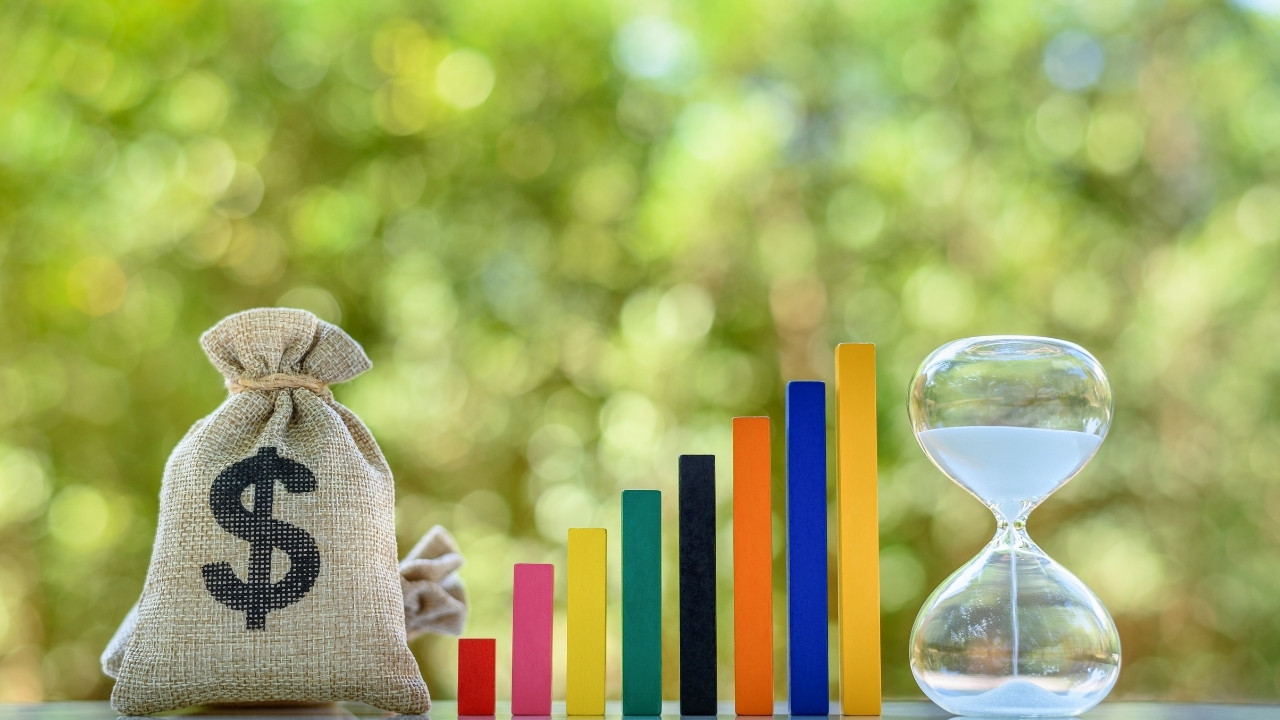 Visualizing the cost and planning behind long-term care expenses